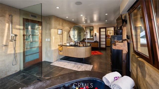Building Photo - 125 Irvine Cove Ct