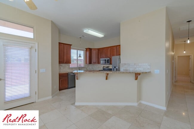 Building Photo - 3 Bedroom Home In Eagle Rock At Snow Canyon With Community Pools