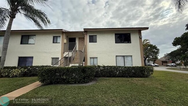 Building Photo - 110 NW 60th Ave