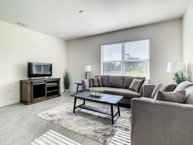 Building Photo - Charming SFH in Cypress Bay Preserve