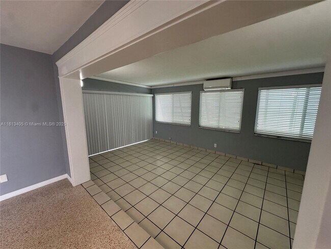 Building Photo - 8845 SW 21st Terrace