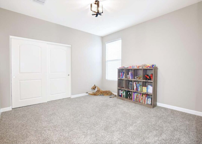 Building Photo - 814 W Santa Gertrudis Trail