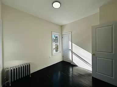 Building Photo - 75 Condict St