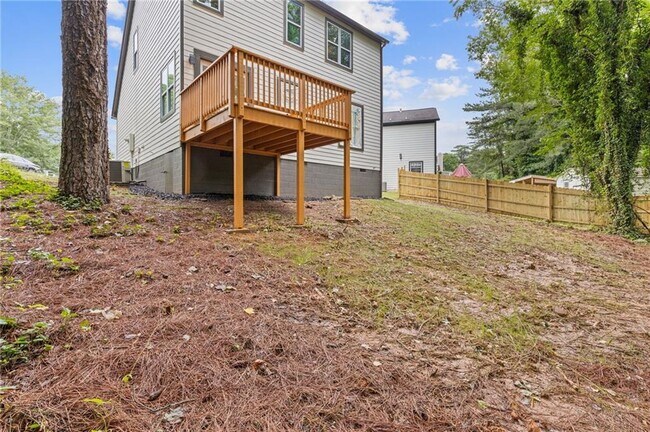 Building Photo - 1111 Pin Oak Dr