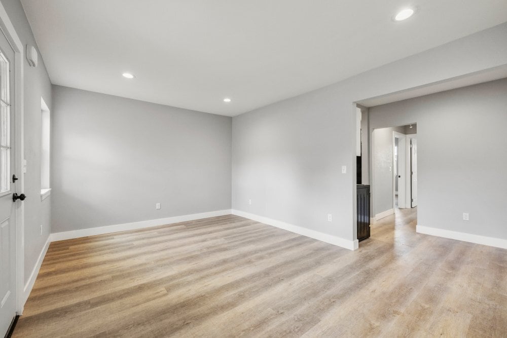 Building Photo - 340 Martin St