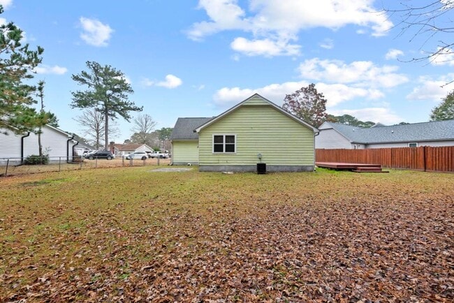 Building Photo - Cul-de-Sac Homesite!