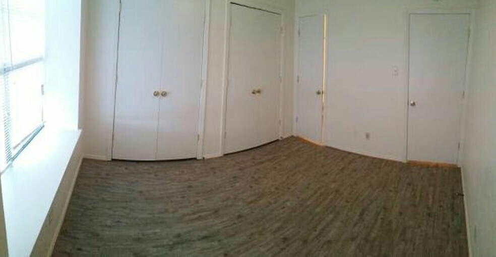 Building Photo - 1717 Dynasty Dr