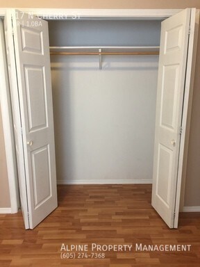Building Photo - 2 Bedroom Twinhome For Rent in Lennox, SD!!