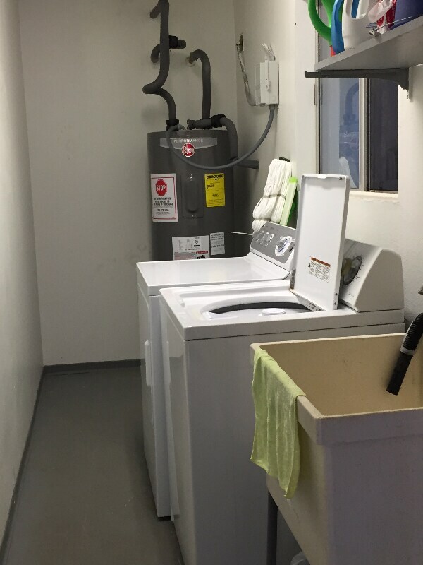 Building Photo - 173 Kuhilani St