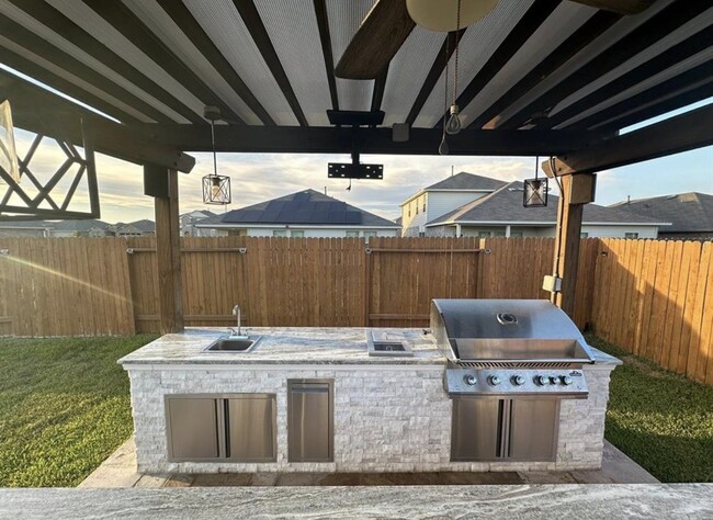 Building Photo - 22726 Palermo Rim Ln