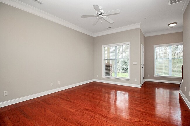 Building Photo - Townhome in The Plaza/NODA coming soon for Lease!