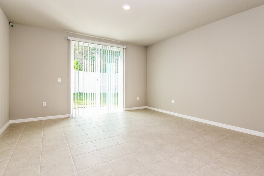 Building Photo - 857 Rivers Crossing St