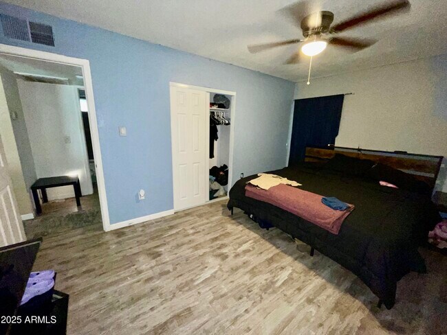 Building Photo - 1100 N Brown Ave