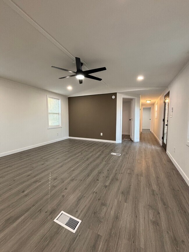 Building Photo - 19856 Old Hwy 105 E