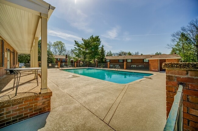 Building Photo - 601 Boyd Mill Ave