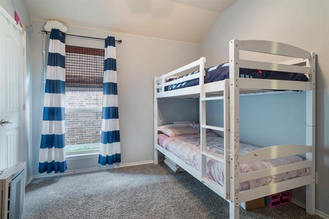 Building Photo - 1120 Cheyenne Dr