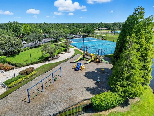 Building Photo - 11724 Holly Creek Dr