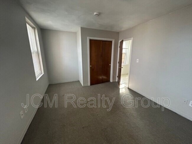 Building Photo - 63 Shawmut St