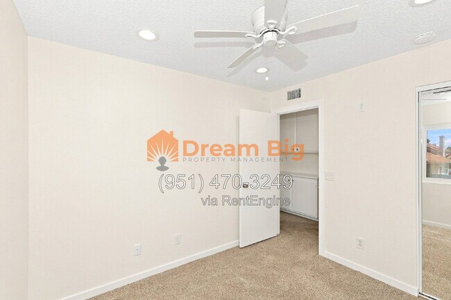 Building Photo - 7963 Townsend Dr