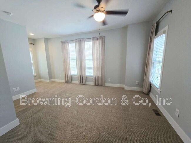 Building Photo - 4017 Elkins Alley