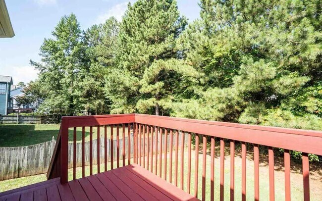 Building Photo - 5908 Solitude Way