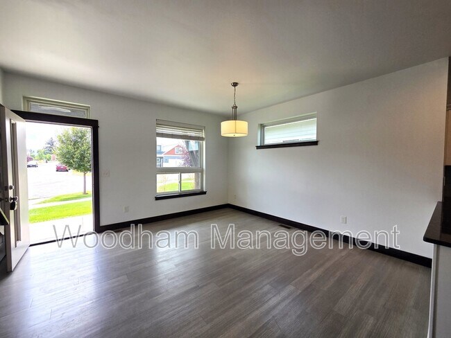 Building Photo - 4423 Ethan Way