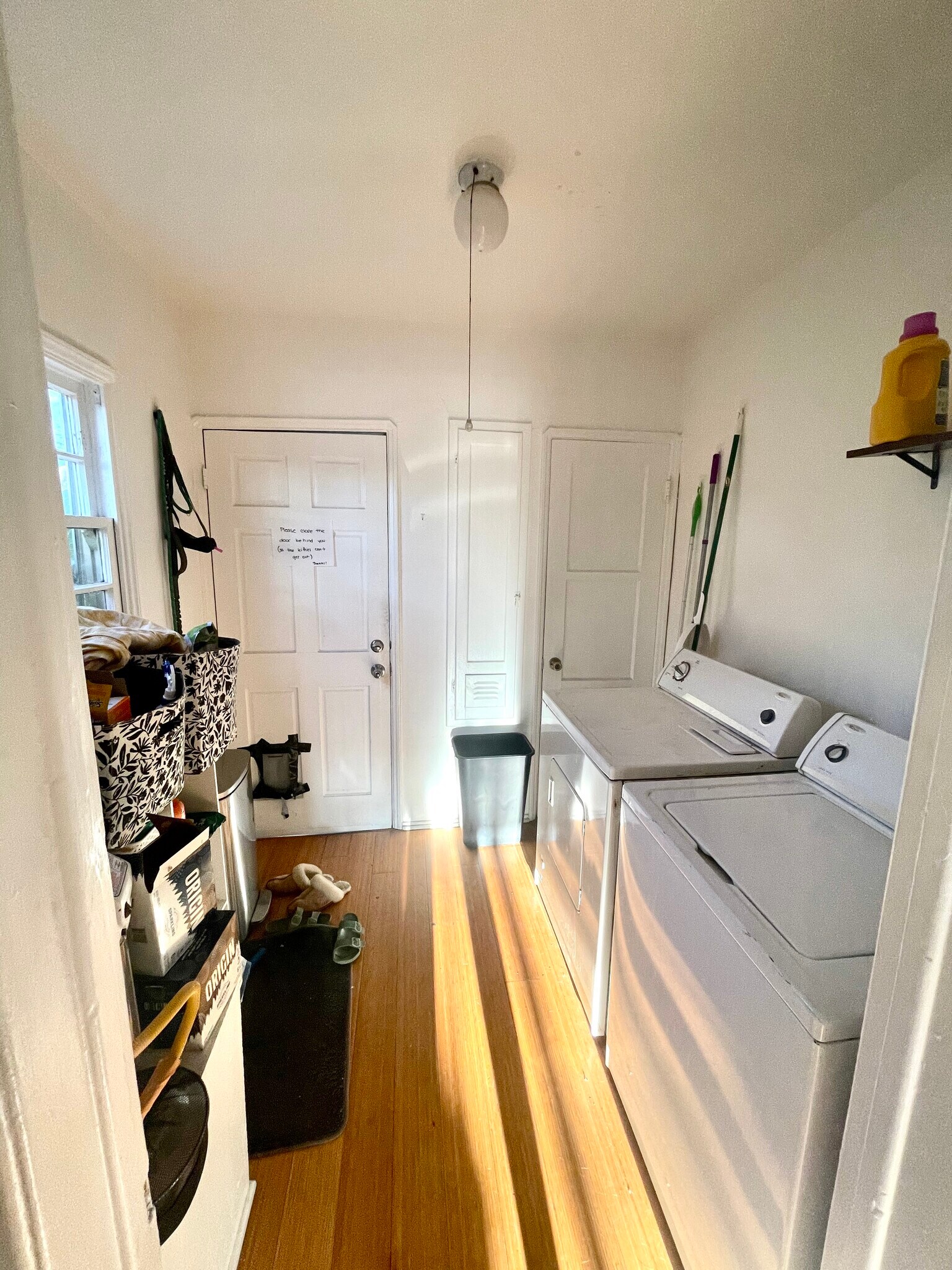 laundry - 1900 S Holt Ave