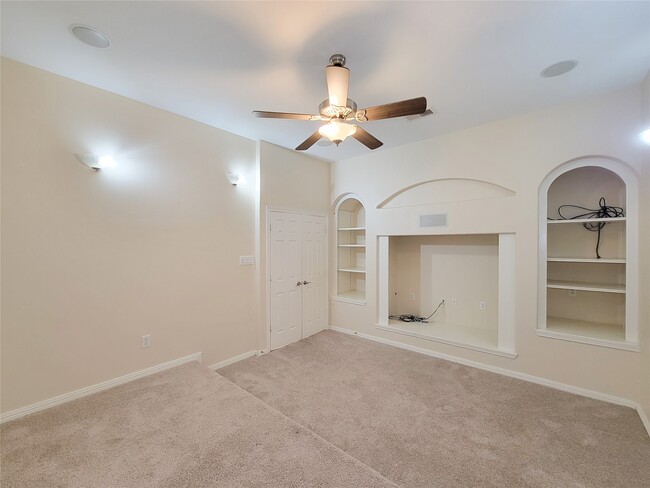 Building Photo - 25219 Piney Heights Ln