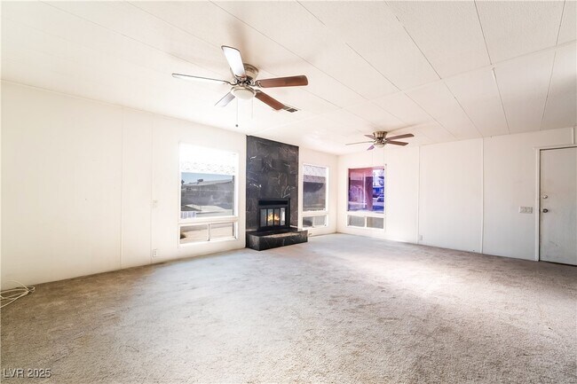 Building Photo - 4790 Fuentes Way