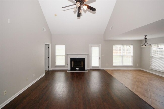 Building Photo - 7000 Lunar Blue Way