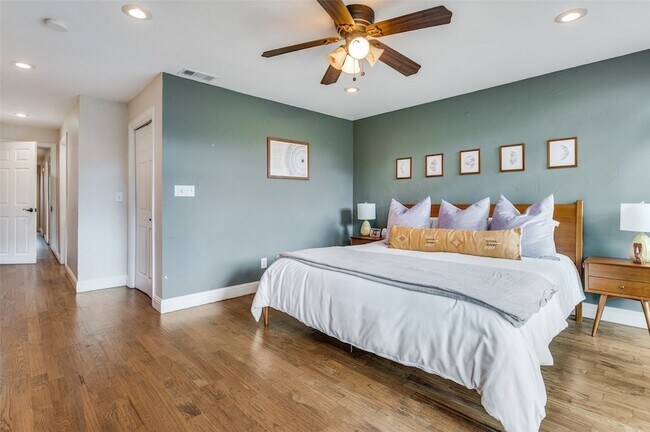 Building Photo - 1602 Glen Valley Dr