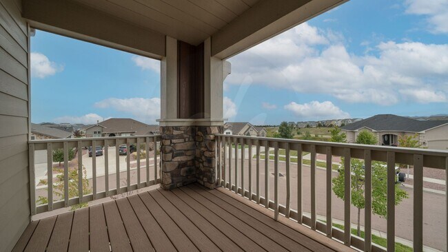 Building Photo - Stunning 5 bedroom home in Banning Lewis R...