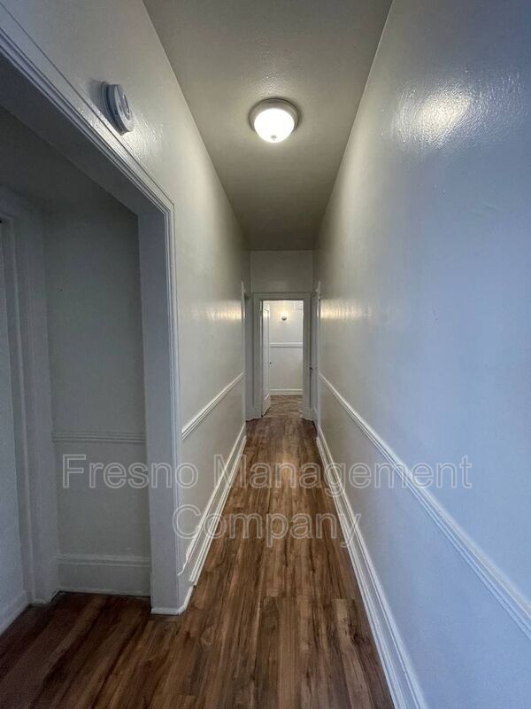 Building Photo - 1047 N Fulton St