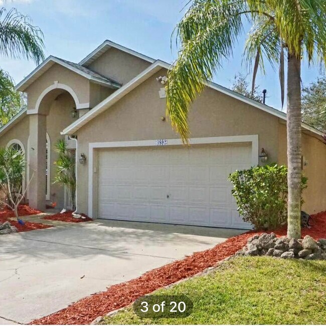 Building Photo - 4892 Erin Ln