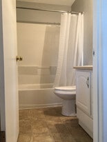 Building Photo - 901 Montana St