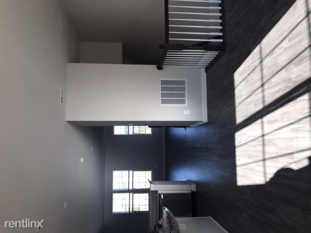 Building Photo - 3 br, 3.5 bath Townhome - Village of Apex