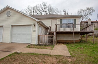 Building Photo - 2484 N Brophy Cir