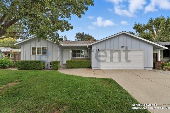 Building Photo - 863 Kolln St
