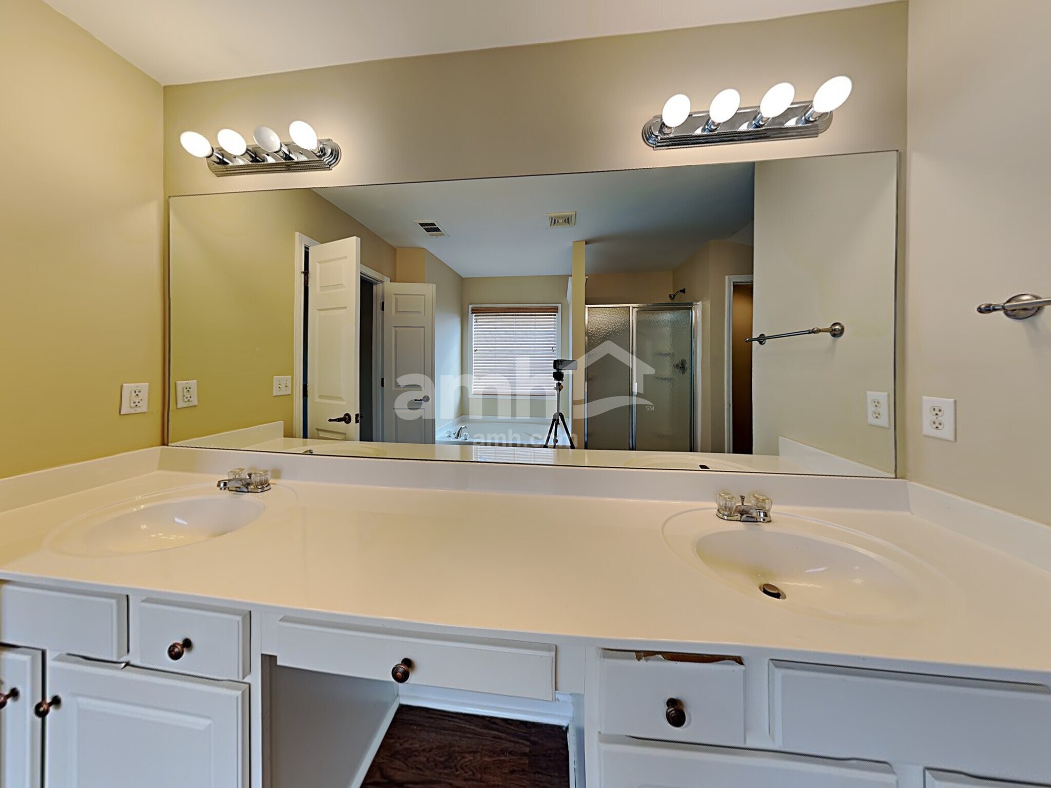 Building Photo - 108 Jordan Crest Ct