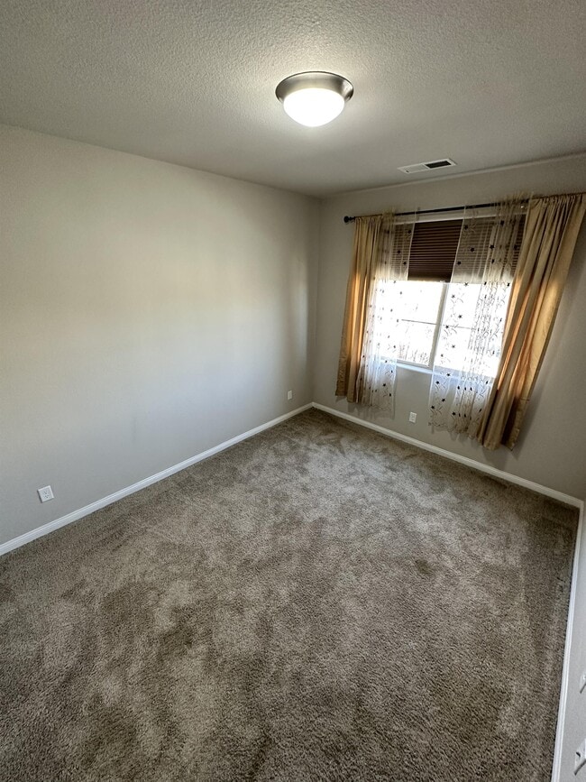 Building Photo - 531 San Carlos Dr