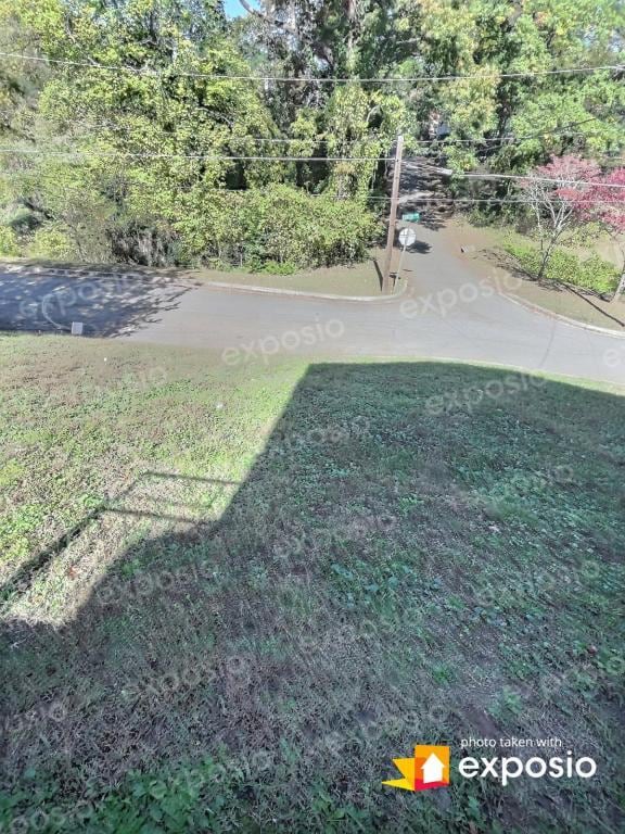 Building Photo - 1884 Center Ave