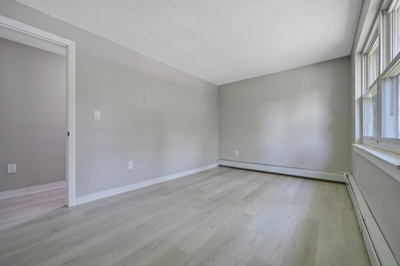 Building Photo - 238 Mather St