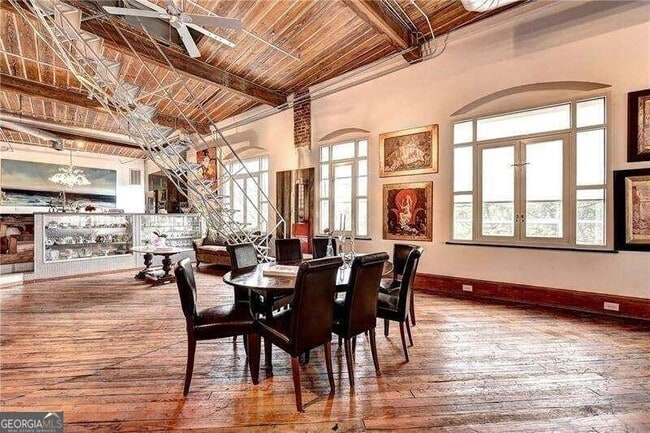 Building Photo - 161 Mangum St SW