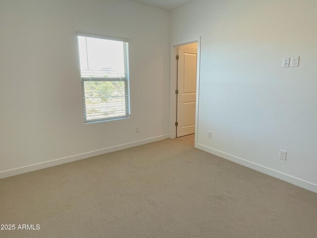 Building Photo - 28065 N 28th Dr