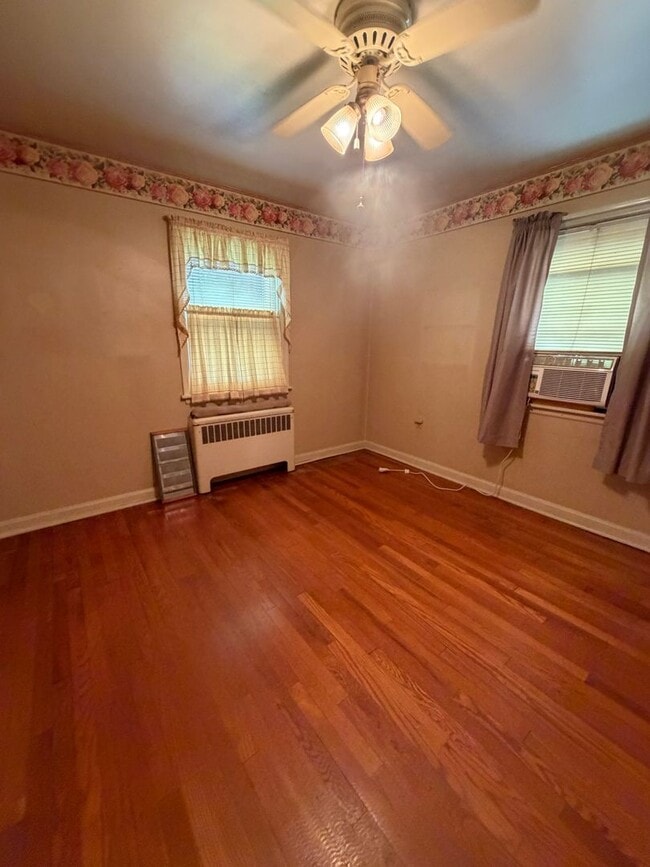 Building Photo - Grandview Heights 3 bd home