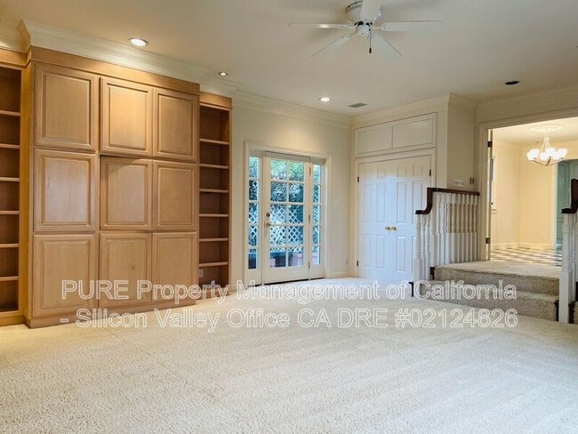 Building Photo - 1048 Savannah Drive