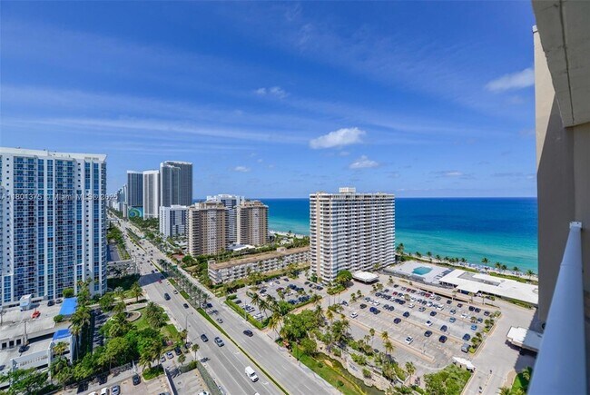 Building Photo - 1985 S Ocean Dr