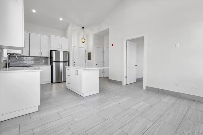 Building Photo - 18-20-20 4th Ave