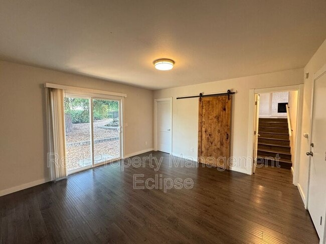 Building Photo - 12714 SE 167th Pl
