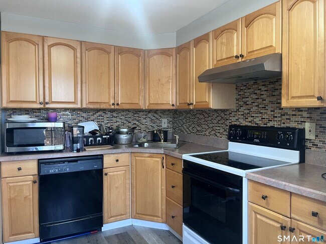 Building Photo - 52 Heather Ridge